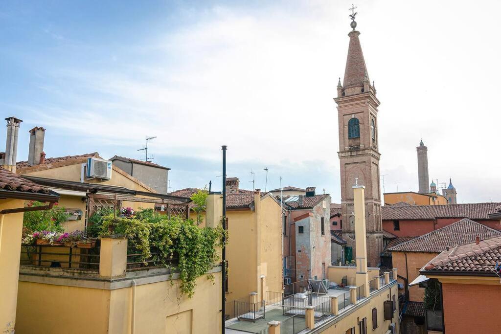 Casa Aldrovandi: Elegante E In Centro Storico بولونيا المظهر الخارجي الصورة